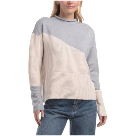 CHLOE & JASMINE Color Blocked Directional Ribbed Pull Over Sweater - Picture 1 of 2
